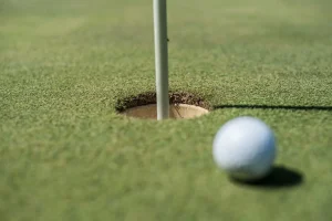 9 Holes vs 18 Holes: Which One Should You Play
