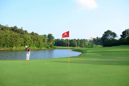 Golf Club